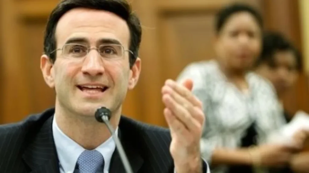 Is Peter Orszag Bald?